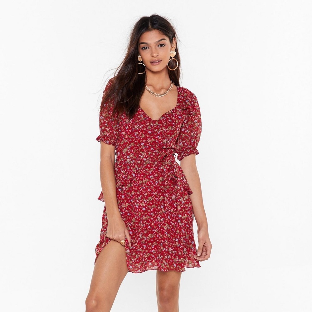 Floral Mini Dress Nasty Gal